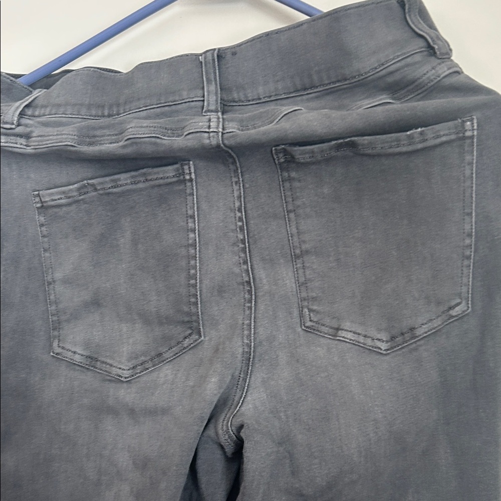 Women's Gray spanx Distressed Jeans - Picture 5 of 6
